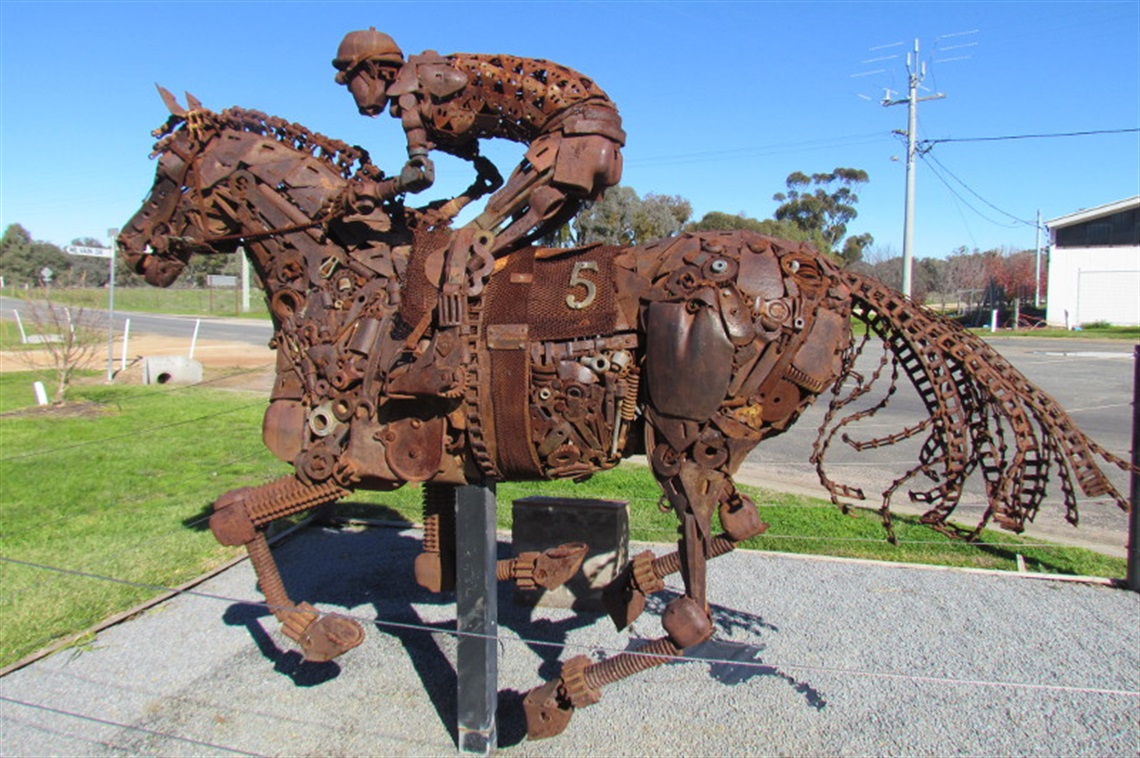 Racehorse iron sculpture