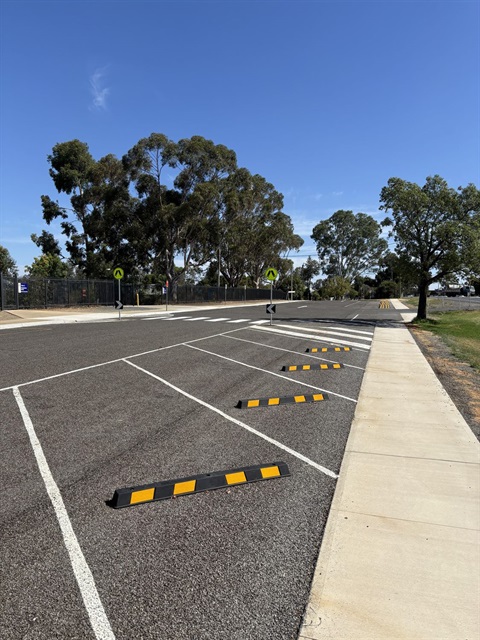 Corowa Public School carparking