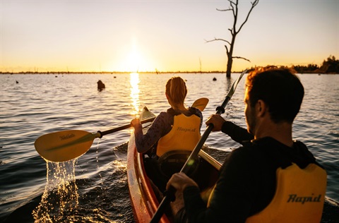 Lake Mulwala Kayak 